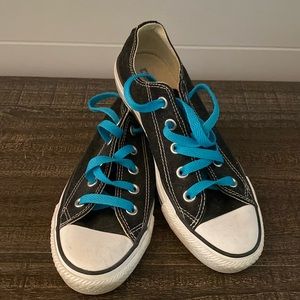 Women’s converse shoes